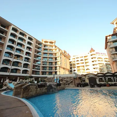 Apartment Menada In Karolina